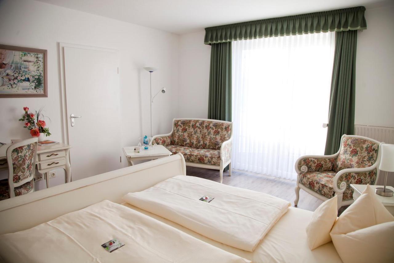 Flair Hotel Reuner Цоссен Экстерьер фото